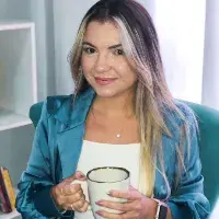 Ana Paula Nazareth de Souza