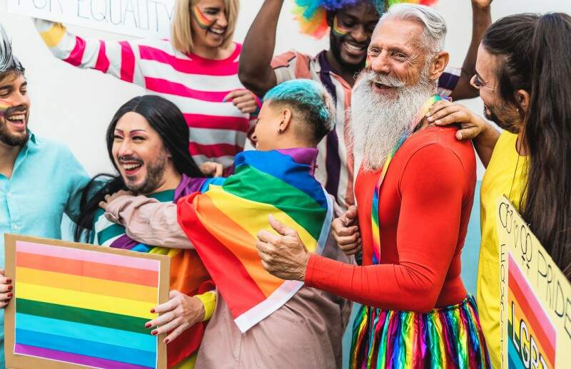 LGBTQIA+ - o que realmente significam a sigla e o movimento